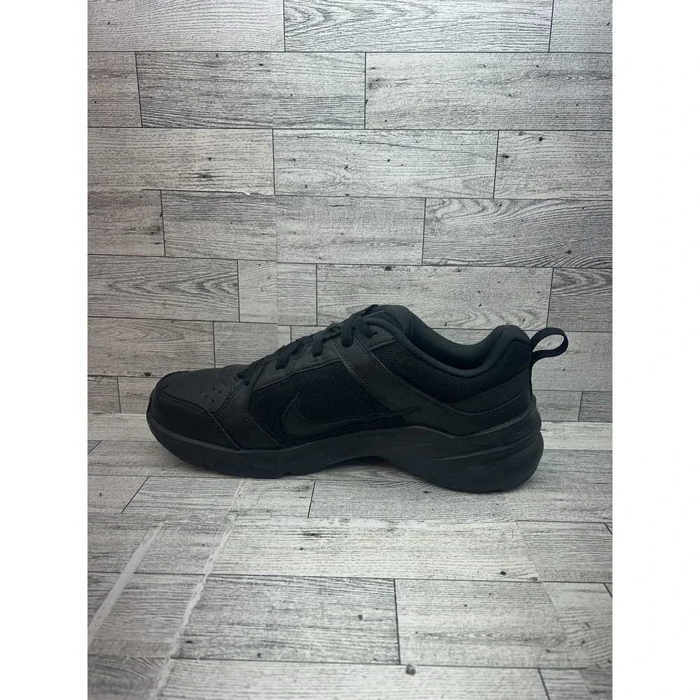 Nike‎ Air Monarch IV Shoes Mens Size 10.5 Training Leather DJ1196-001 Sneakers